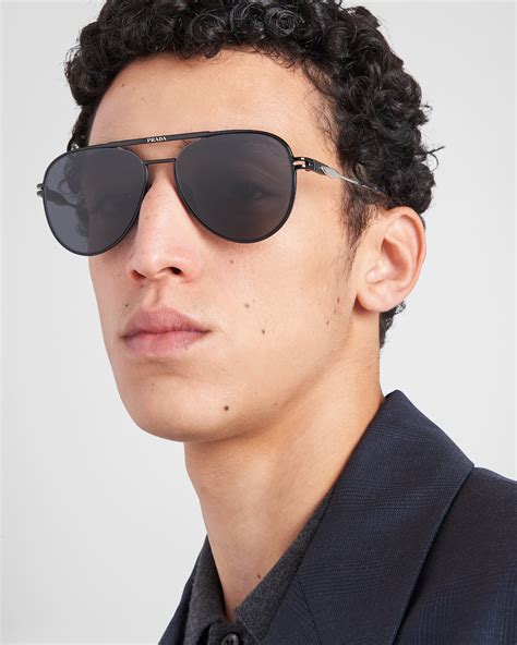 óculos prada masculino lançamento|prada eyewear website.